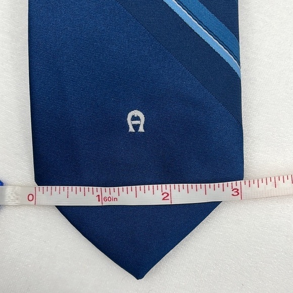 Vintage Etienne Aigner Embroidered Tie Blue - Picture 10 of 10